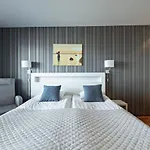 Lokkilinna Otel