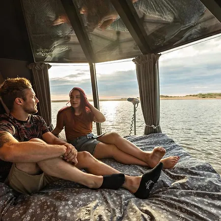 Hotell Lokkilinna 3*