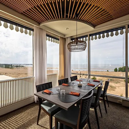 Hotel Lokkilinna 3*
