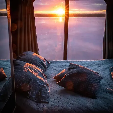 Lokkilinna Hotel 3*