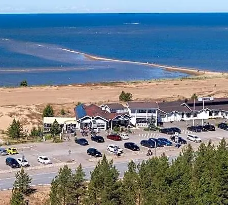 Hotel Lokkilinna