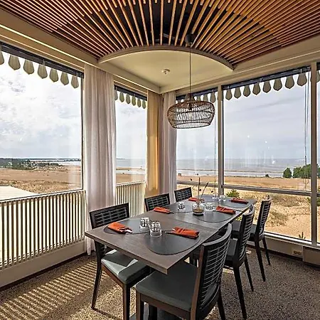 Hotel Lokkilinna 3*